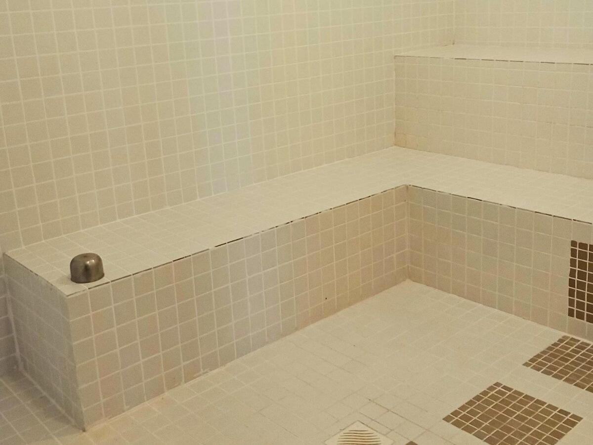 Apartamento No Residencial Village No Centro De Gramado, Com Piscina Aquecida E Hidromassagem Exterior foto